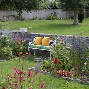 Somerset hotels &amp; apartments, all accommodations in Somerset