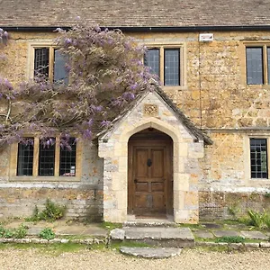 Somerset hotels &amp; apartments, all accommodations in Somerset