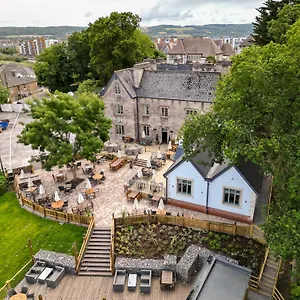 Somerset hotels &amp; apartments, all accommodations in Somerset