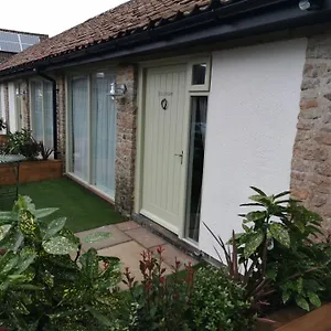 Somerset hotels &amp; apartments, all accommodations in Somerset